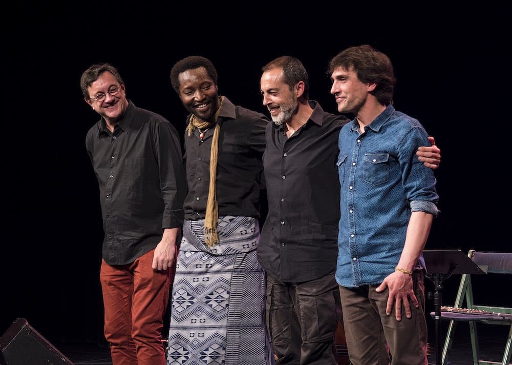 Mû-Mbana-Javier-Colina